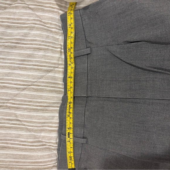Uniqlo Trouser - Picture 6 of 6